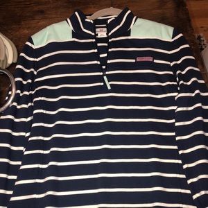 Vineyard Vines pullover